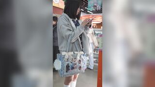 (BC-AA-396)玩具店CD短发jk小学妹..大长腿卡通内前后拍[某房原版] ipcam