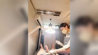[왁싱샾] 쿠퍼액 질질싸며 여자 왁서와 대화 korean porn vip (11)