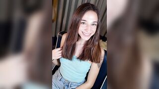 FC2PPV 4777223 【2カメ個撮無修正】ロスの22歳女子大生＆ストリップダンサーに即アナルブチ込んでからのオメコ中出しFUCK jav