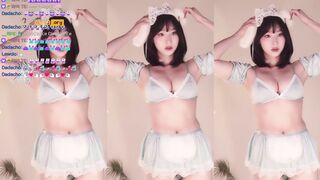 명아츄 토끼돌핀 댄스 리액션 2025-07-03