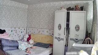 【四月家庭台流出】短发人妻带娃日常[某房原版] ipcam