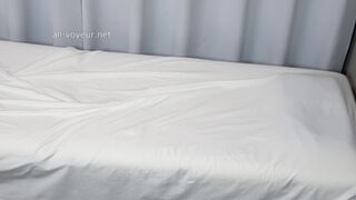 モデル級スタイルのアイドルルック美人美乳JKさん、激しく腰を上下に振って白目見せながら反りイキ！反応検査⑭ ipcam