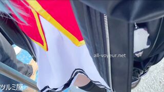 【新コスプレイヤー盗撮⑤】～屋外で制服レイヤーさんのスカート内盗撮 ipcam