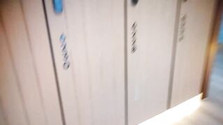 第十四弹~国内某洗浴中心~更衣室偷拍~紧张刺激如临其境~9V[某房原版] ipcam 2