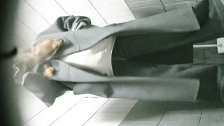 【トイレ撮影】パノラマ前後デュアルアングル 極上パイパン痴女（2）21V ipcam (1)