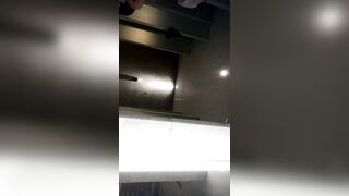 最新流出❤️マスターが国内の入浴クラブに潜入して徘徊❤️プールには水と着替えがいっぱい。こんなにたくさんの美女が見られて最高です ipcam 1 (4)