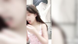 清纯美少女 彻底黄透！【吧啦】赤身裸舞顶级腰臀 抠逼自慰 china (4)