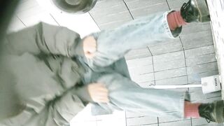 【厕拍】全景前后双角度 极品刮毛骚货21V[某房原版] ipcam (3)