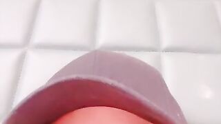 膚白如玉的小妹妹被輪操到小穴都壞了 淫聲浪語此起彼落 小藝同學 china