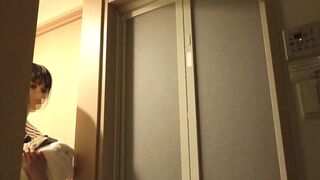 【民泊着替え】クール系美女2名！ジムインストラクターさんの意外な剛毛シャワーシーン！233-234人目 ipcam