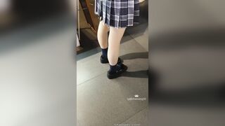 重磅【尾随街射】超炸裂 尾随小姐姐射精撒尿（2）50V[某房原版] ipcam 3 (8)