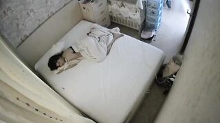 【破解摄像头】小姐姐性欲极强 长时间频繁自慰21V[某房原版] ipcam (7)