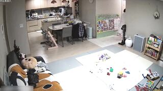 【破解摄像头】5个家庭居家日常[某房原版] ipcam