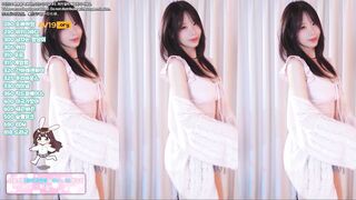 하음파 haumpah 25.10.15 엉덩이 바운스