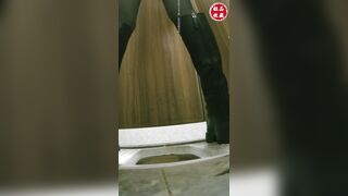 厕拍嫩学生骚教师⭐黑丝骚货与清纯学妹全拿⭐极品收藏[某房原版] ipcam (3)