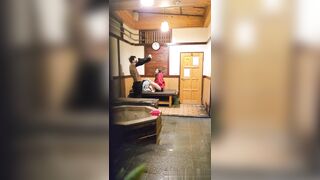 ネットで話題❤️ 台湾の台北にあるHプール温泉で異性カップルとレズビアンカップルがセックスをしている動画が密かに撮影され、流出 ipcam