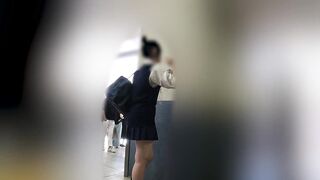 痴かん狂信者 #68【★3】お団子結びの可愛い系娘。逃げ回るタゲを執拗に追いかけお触り＆車内スカート捲り ipcam