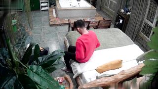 ホテルのバスタブ付きの部屋を高画質で撮影した珍しいスナップ写真❤️ 赤いシャツを着た男が仕事が終わった後に部屋を予約し、パパイヤのような乳首 ipcam