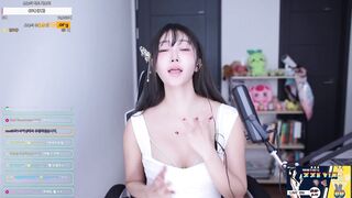 쭈빈ღ(zzuvin) 2025-10-29 5일차 뉴비) 쭈빈이 키워주세요오오..! 하이라이트