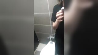 대낮계단간단 검은옷 아식스신발녀 [주민한테 걸림] 풀버젼_무광고 korean porn vip