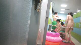 【重磅首发】国内某温泉会所偷拍换衣 美女如云29[某房原版] ipcam 2 (2)