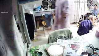 【カメラ】大学生が寮で同級生を裏切り、プライバシーを盗撮するカメラを設置 (18) ipcam 2