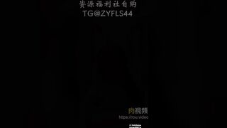 新聞系班花氣質美女瞬間「塌房」的禁忌畫面被渣男曝光，沒想到班花私底下這麼的騷 夕夢搖 china