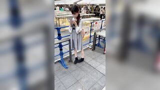 トー横で見つけた華奢で細い子を粘着撮りした件 voyeur jp
