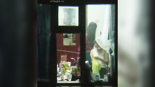 学校の寮の窓から覗く：女子生徒たちの着替え ipcam 1 (22)