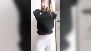 문앞에서 옷 벗는 일녀 고파일 6