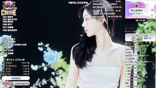 시녀1] 시청자4000명돌파시 비키니 오일쇼 1