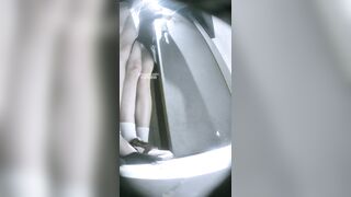 オンライン初公開：【酒場トイレ盗撮シリーズ】黒ストッキングとハイヒール美女だらけ（前編）30V ipcam (3)