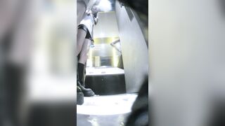 オンライン初公開：【酒場トイレ盗撮シリーズ】黒ストッキングとハイヒール美女だらけ（前編）30V ipcam 2 (6)