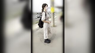 【ホテルウーマン】接客中、パンティ半脱げでま〇こハミ出しから気付いて直すも今度はクイコミ過ぎてマン肉モロ見え voyeur jp
