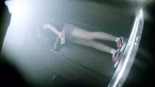 ネット初公開：【酒場トイレ盗撮シリーズ】黒ストッキングとハイヒール美女だらけ（パート6）32V ipcam 06 (4)