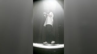 【トイレショット】バーの女の子が脱糞、肛門開き、膣分泌物が出る ipcam (5)