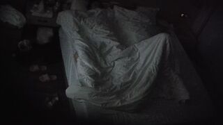 10-19 ホテル HD 隠しカメラ映像 ❤️ 最高級のコントラストの雌犬、メガネをかけた後輩の女の子が熟練した小娘のように彼氏にトレーニングされ ipcam (2)