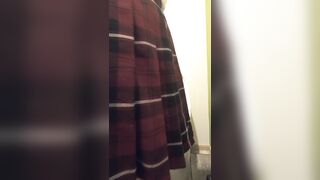 デパートのトイレでこっそりオナニーしちゃうJ〇⑰ voyeur jp (18)
