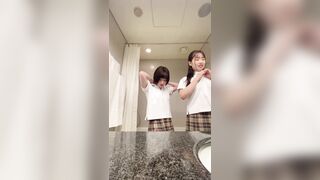 [侵入痴かん］マネージャーの浴室●怯える炉利JKと爆乳JKに中出し jav jvip
