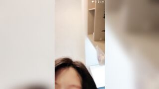 緑の放送女神が黄色の放送女神に変身！【ワン・ラン】小道具や指を使ってアソコを触る、成長中の美女 china (4)