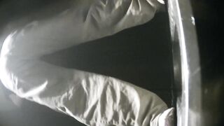 バーのグリーンライトシリーズ：その後、数十人の若い女性が排尿する様子が撮影された ipcam (7)