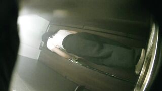 Bar_Green_Light_Dozens_of_Girls_Peeing3_1 toilet (8)