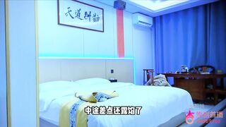 杏吧大卫 - 今天透過介紹約了個技術特別好的小少婦 口活服務都很好 第一次拍影片有點緊張 中途差點還露餡了 china