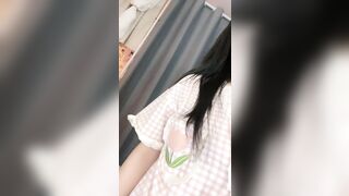 最も美しい学校の美人は、ネットの有名人よりも目立っています。彼女は信じられないほど優しいのです china 2