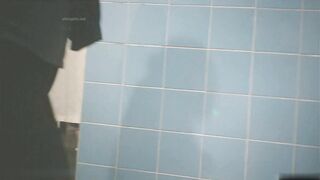 Bath Voyeur abv 75-76 toilet 3