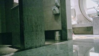 Bath Voyeur 16-18 toilet 1