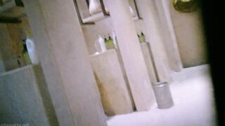 Bath Voyeur 16-18 toilet 2