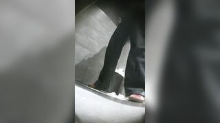 オンライン限定プレ​ミア：[パノラマバートイレショット] 黒ストッキングとハイヒールを履いたさまざまな美しい女性をフィーチャー toilet (1)