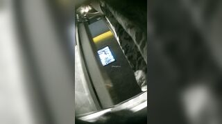 高画質なバーの舞台裏写真：ハイヒールとストッキングを履いた長い脚（4） toilet 1 (12)