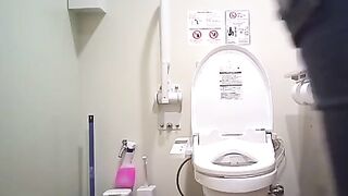 【トイレ】腹痛で3回も入室 voyeur jp (10)